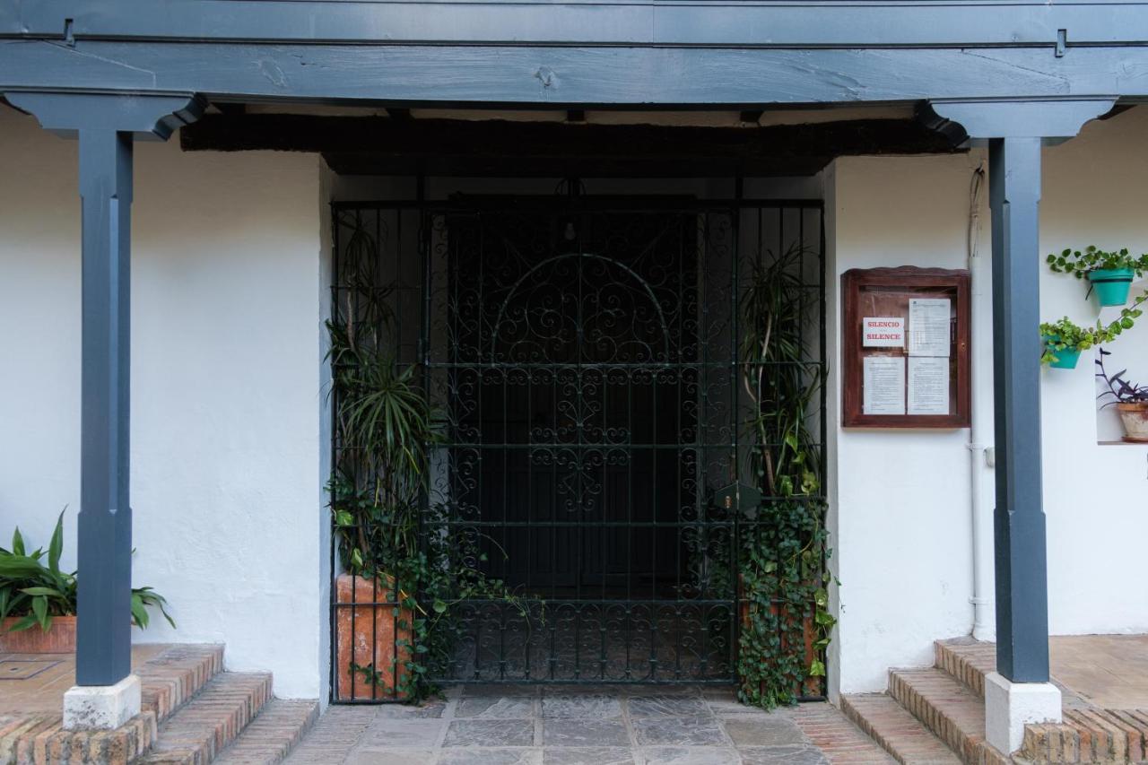 Vista Corral Del Conde Apartman Sevilla Kültér fotó