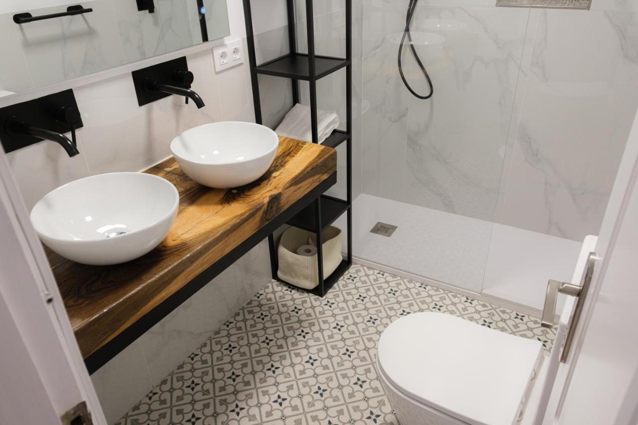 Vista Corral Del Conde Apartman Sevilla Kültér fotó