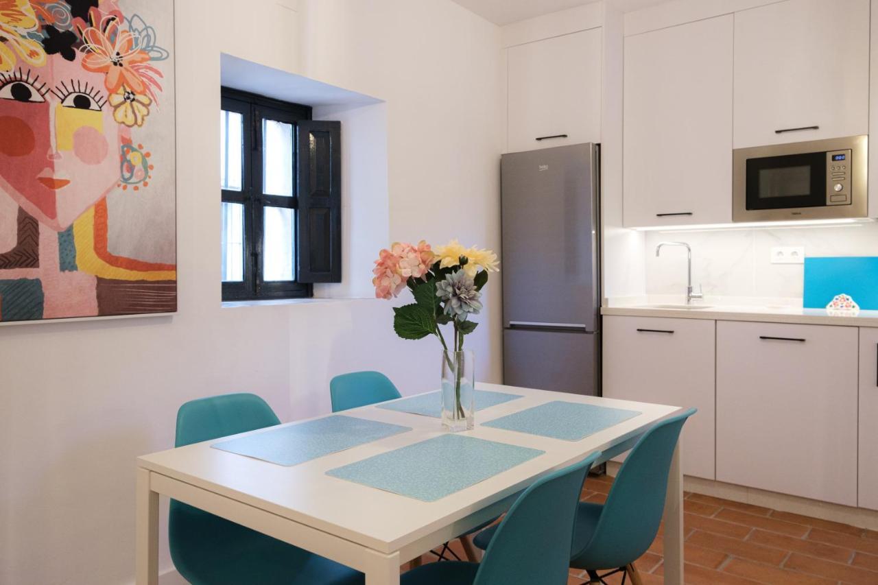 Vista Corral Del Conde Apartman Sevilla Kültér fotó