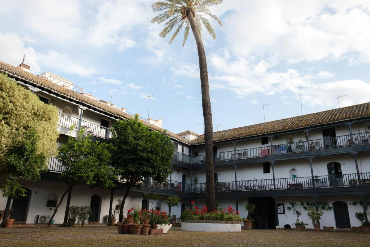 Vista Corral Del Conde Apartman Sevilla Kültér fotó